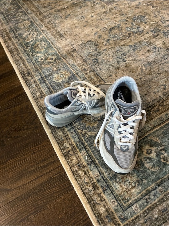 New Balance Shoes - New Balance light gray and white running sneakers